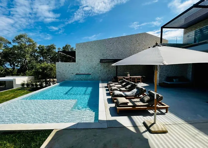 فيلة Luxury Stone Corfu