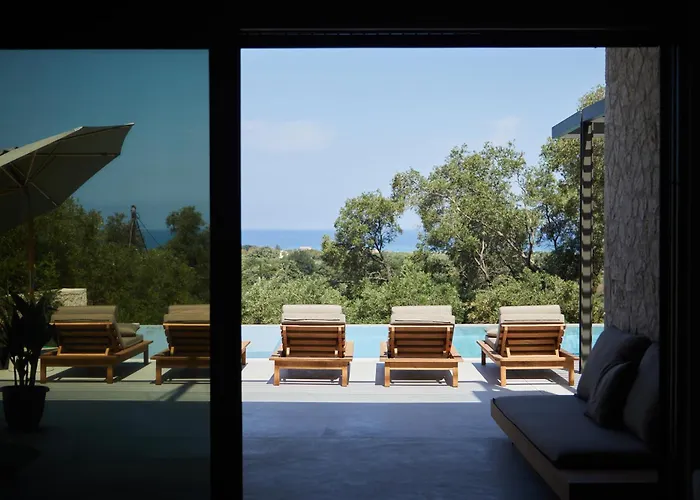Vila Luxury Stone Corfu Pithos