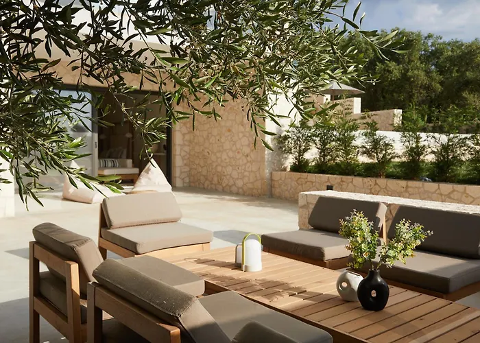 Vila Luxury Stone Corfu Pithos