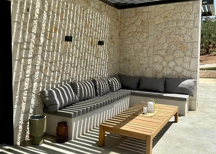 Vila Luxury Stone Corfu *